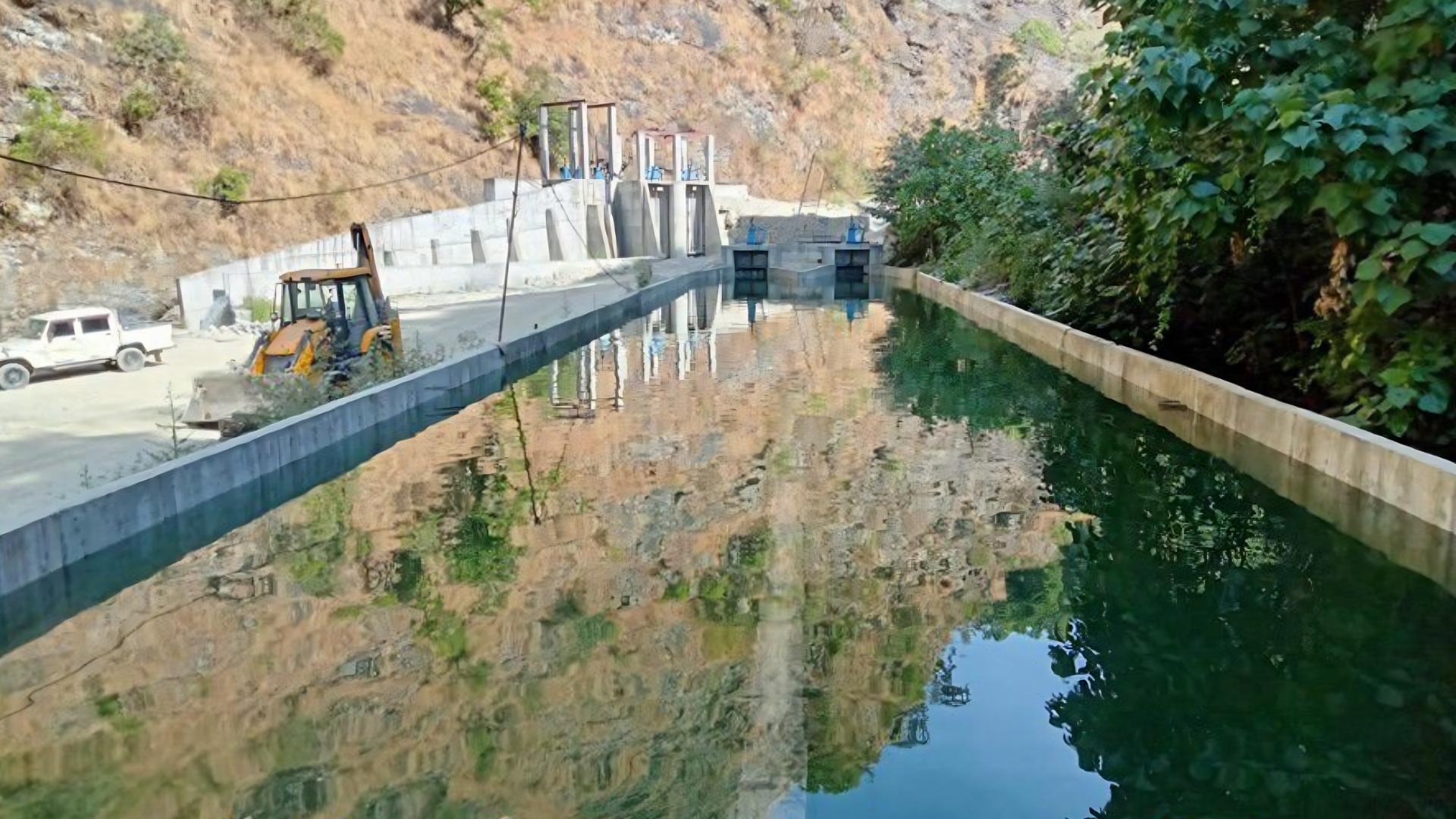 Hydropower dam — wide background